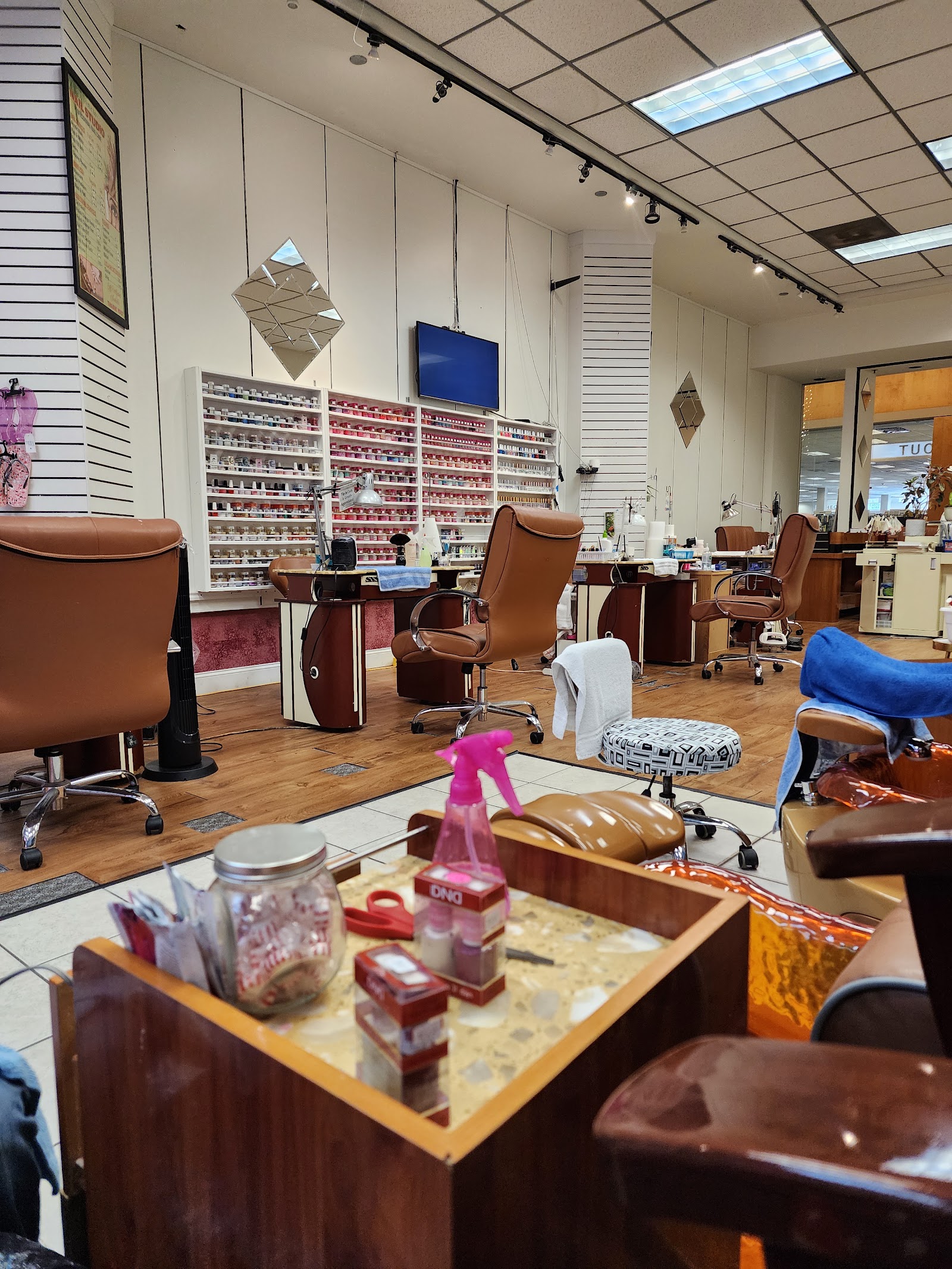 Nail Studio nail photo 2